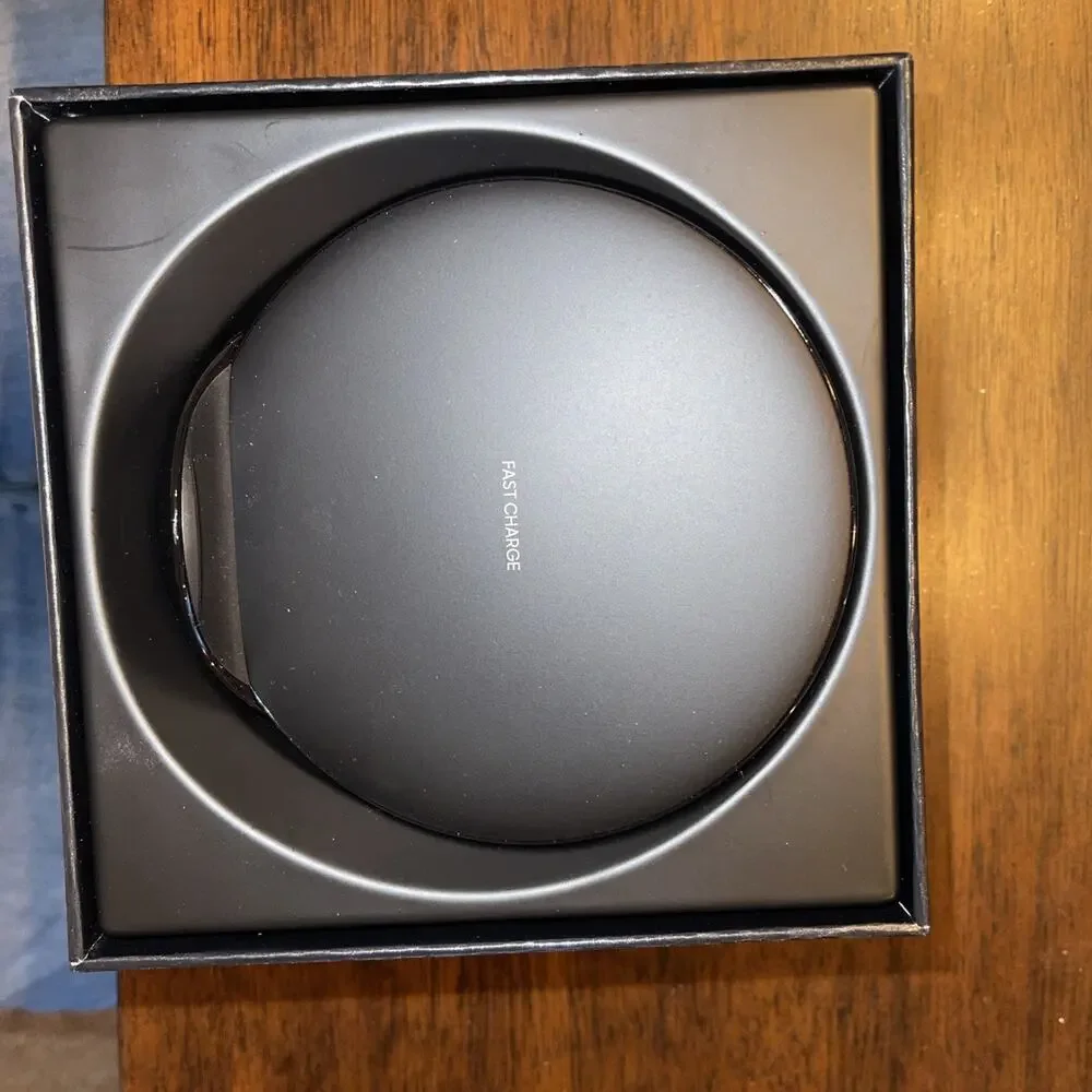 Samsung Fast Charge Wireless Charging Stand EP-N5100 w/ OpenBox Cable & Adapter